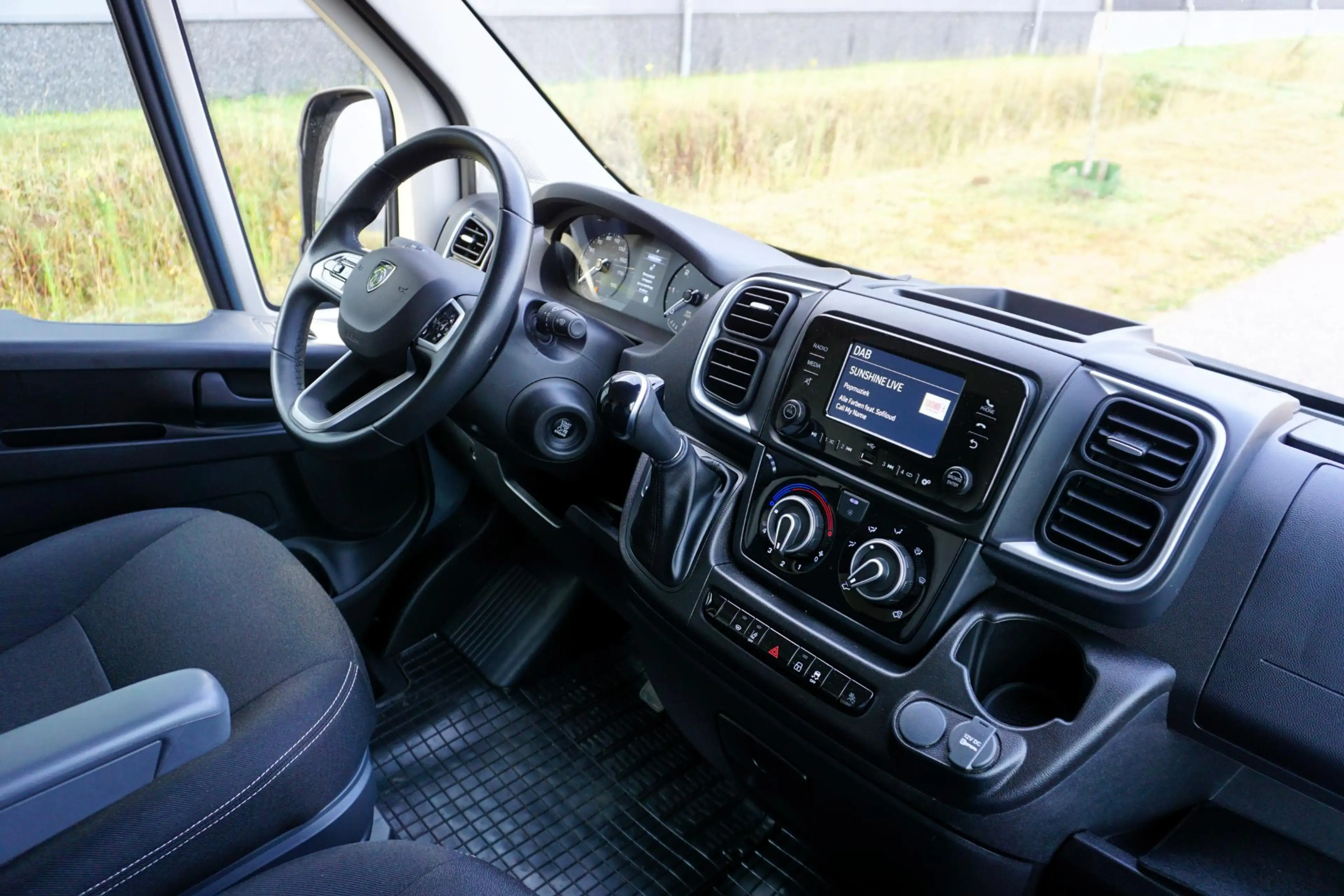 Peugeot Boxer 2.2 BlueHDi 180 L4H3 3.5t Zwaar Automaat |In Topst — photo 8