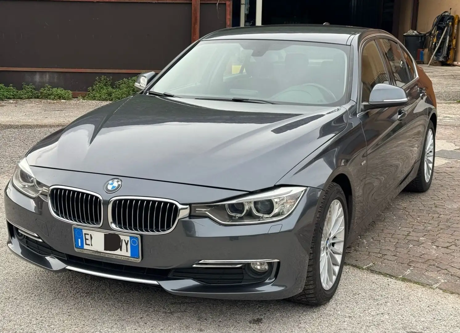 BMW 320 320d xdrive Business auto - 1