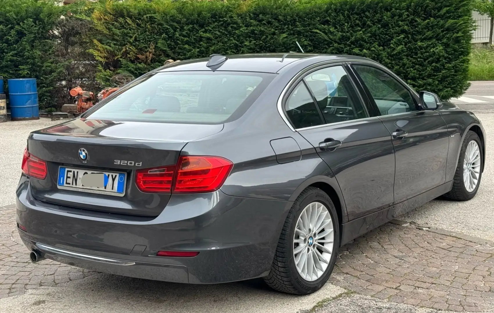 BMW 320 320d xdrive Business auto - 2