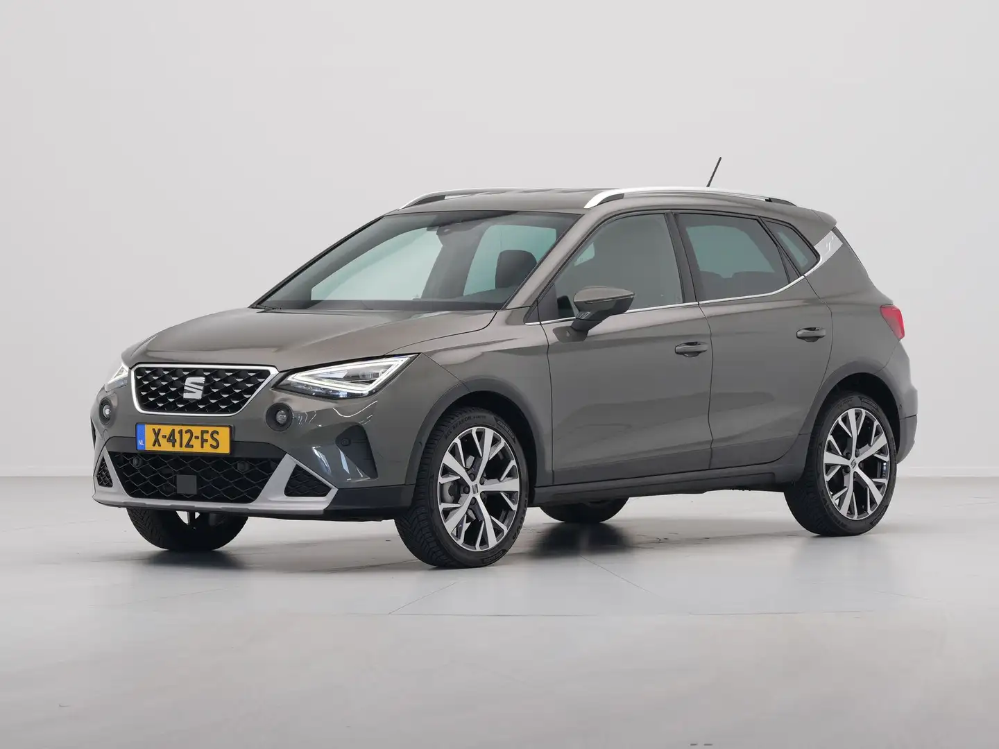 SEAT Arona 1.0 TSI 95pk Xperience Navigatie Camera Stoelverwa Groen - 2