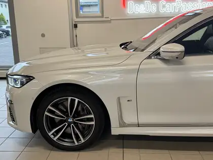 Annonce voiture d'occasion BMW 740 - CARADIZE