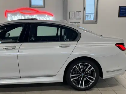 Annonce voiture d'occasion BMW 740 - CARADIZE