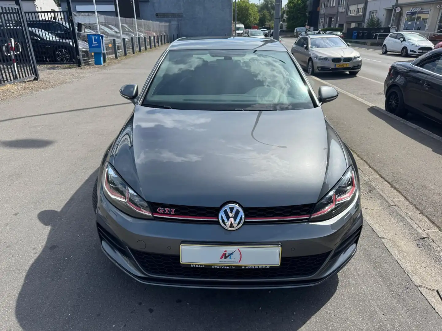 Volkswagen Golf GTI PERFORMANCE DSG 245CV Gris - 2