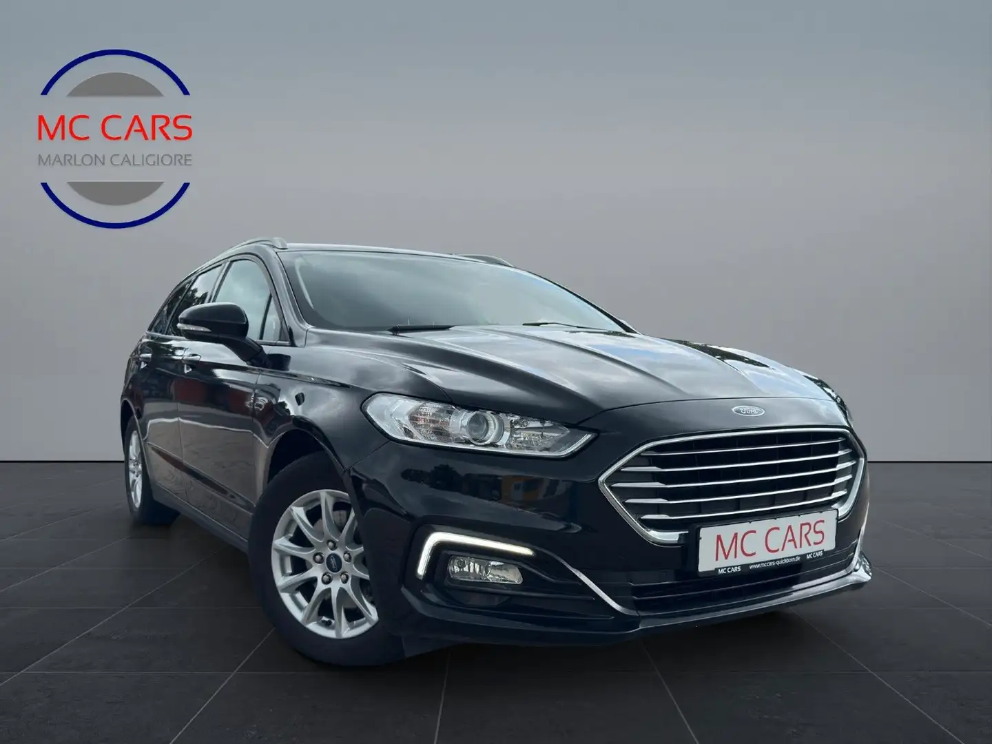 Ford Mondeo Turnier Business Edition ab. 120€ mtl Schwarz - 1