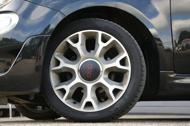 Fiat 500 view 5