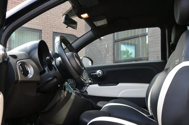 Fiat 500 view 8