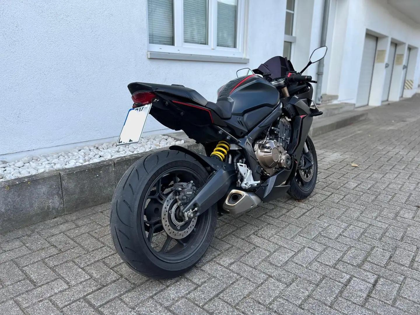 Honda CBR 650 R (Top Zustand) Negro - 2