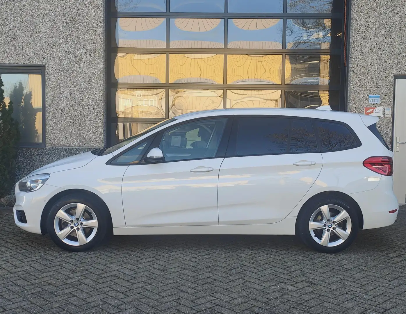 BMW 218 2-serie Gran Tourer 218i 7-persoons / Automaat Blanc - 2