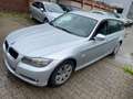 BMW 318 i AT Scheckhft 1.Hd Tuv neu Xenon Nav PDC u-frei Argent - thumbnail 2