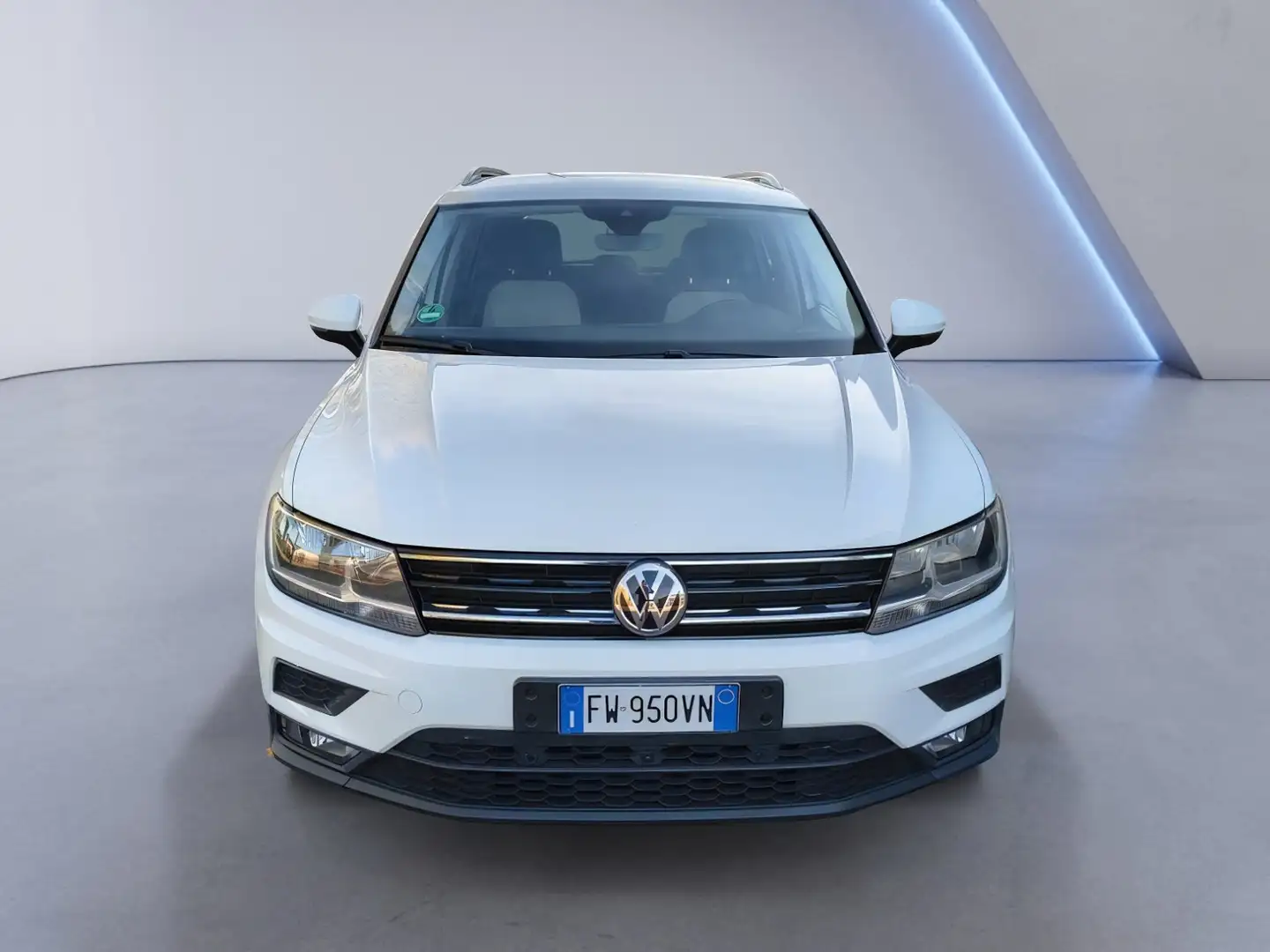 Volkswagen Tiguan 2.0 TDI Business 150 CV DSG Weiß - 1
