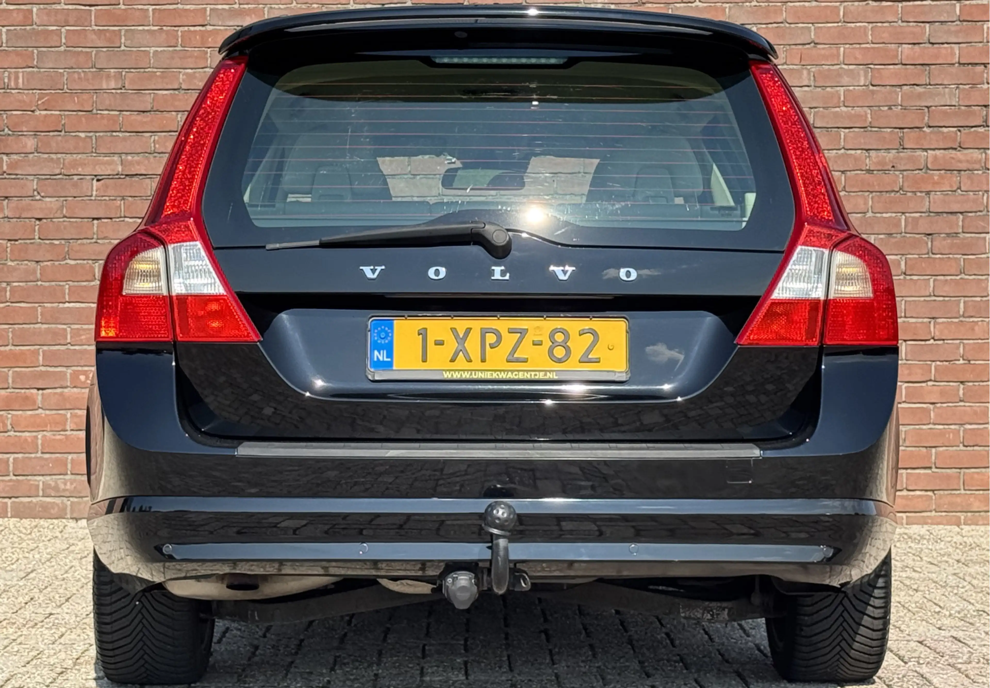 Volvo V70 1.6 T4 SUMMUM | LEDER! | XENON! | TREKHAAK! — photo 6