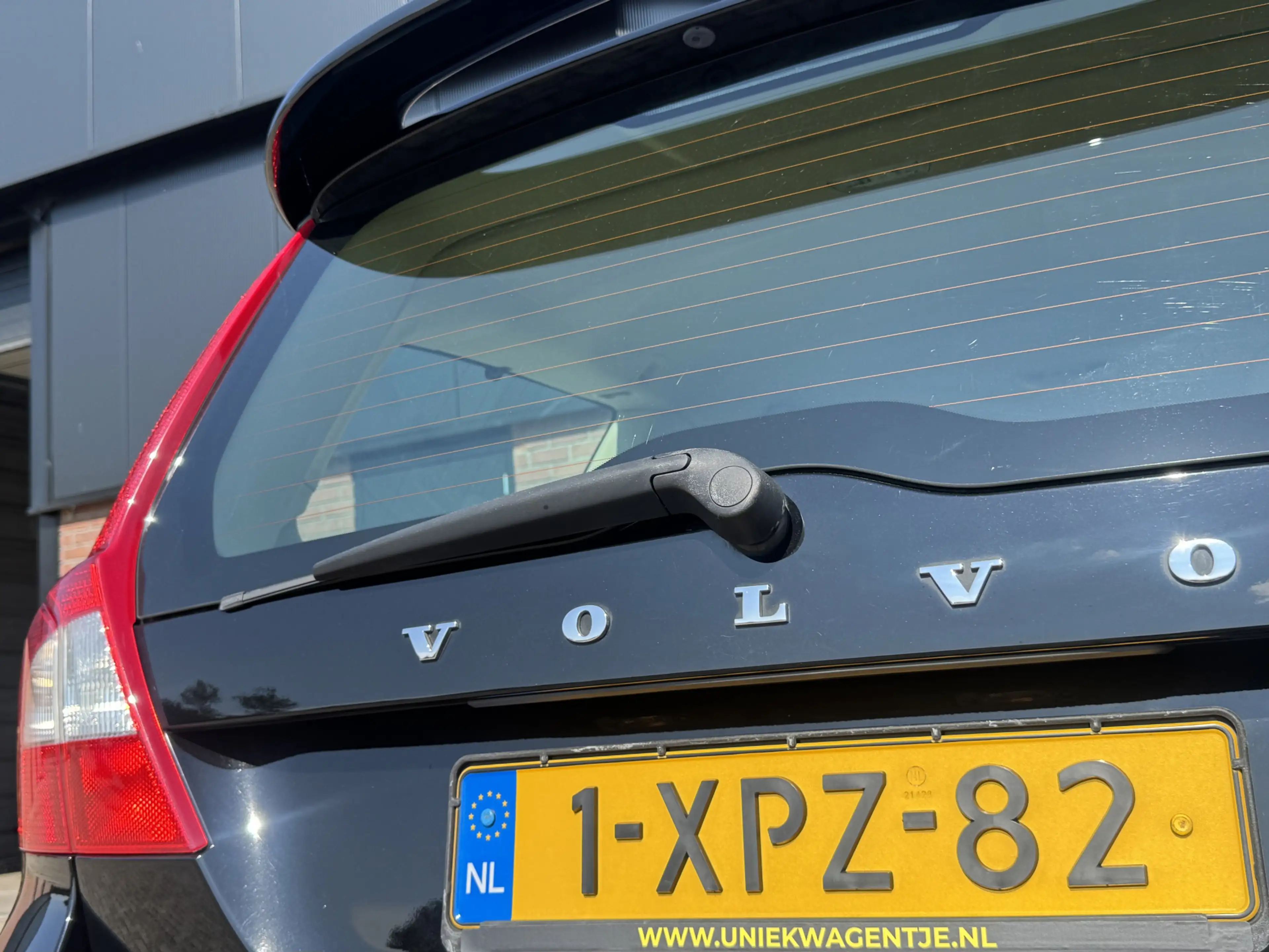 Volvo V70 1.6 T4 SUMMUM | LEDER! | XENON! | TREKHAAK! — photo 33