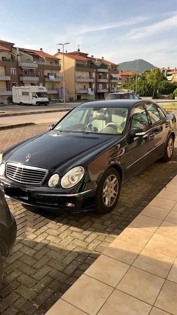 Mercedes-Benz E 280 cdi Avtangard base - 1