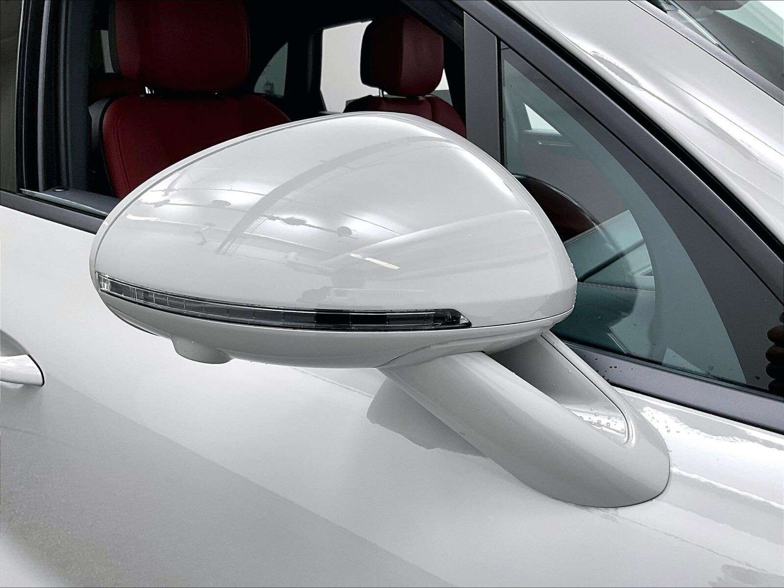 2026 Porsche Macan AWD thumb 33