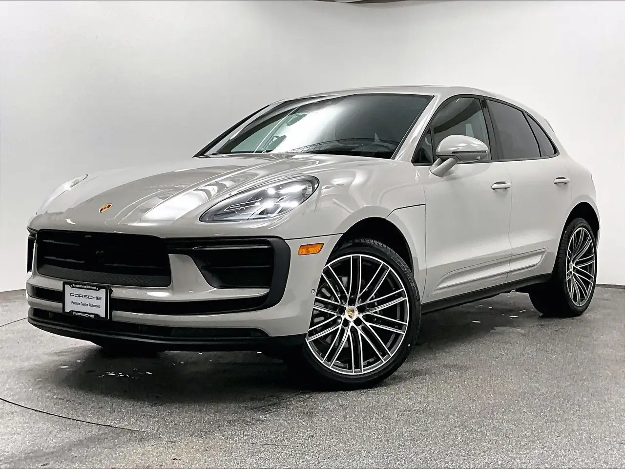 Porsche Macan снимка Porsche Macan