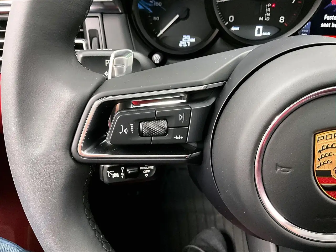 Porsche Macan снимка Porsche Macan