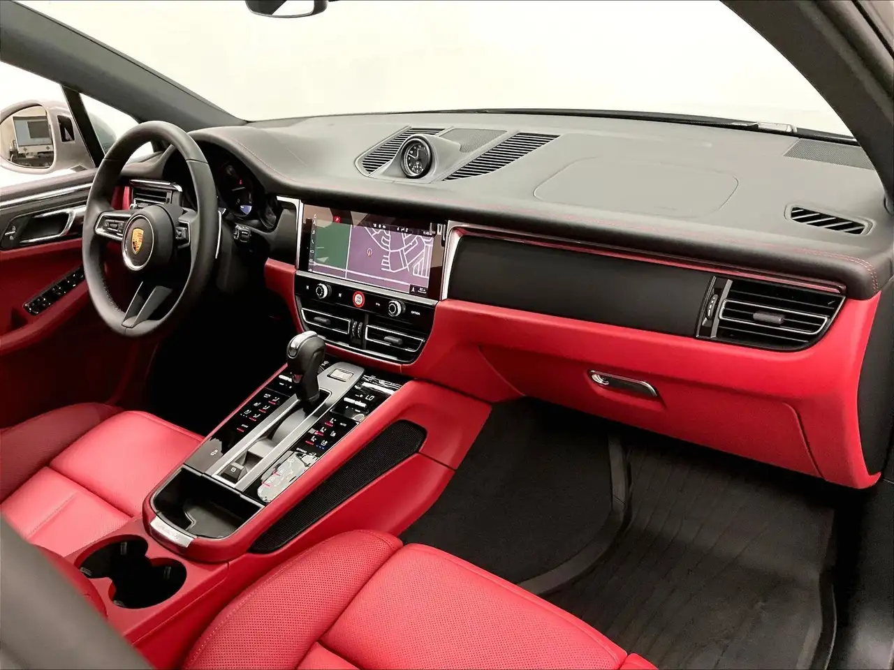 Porsche Macan снимка Porsche Macan