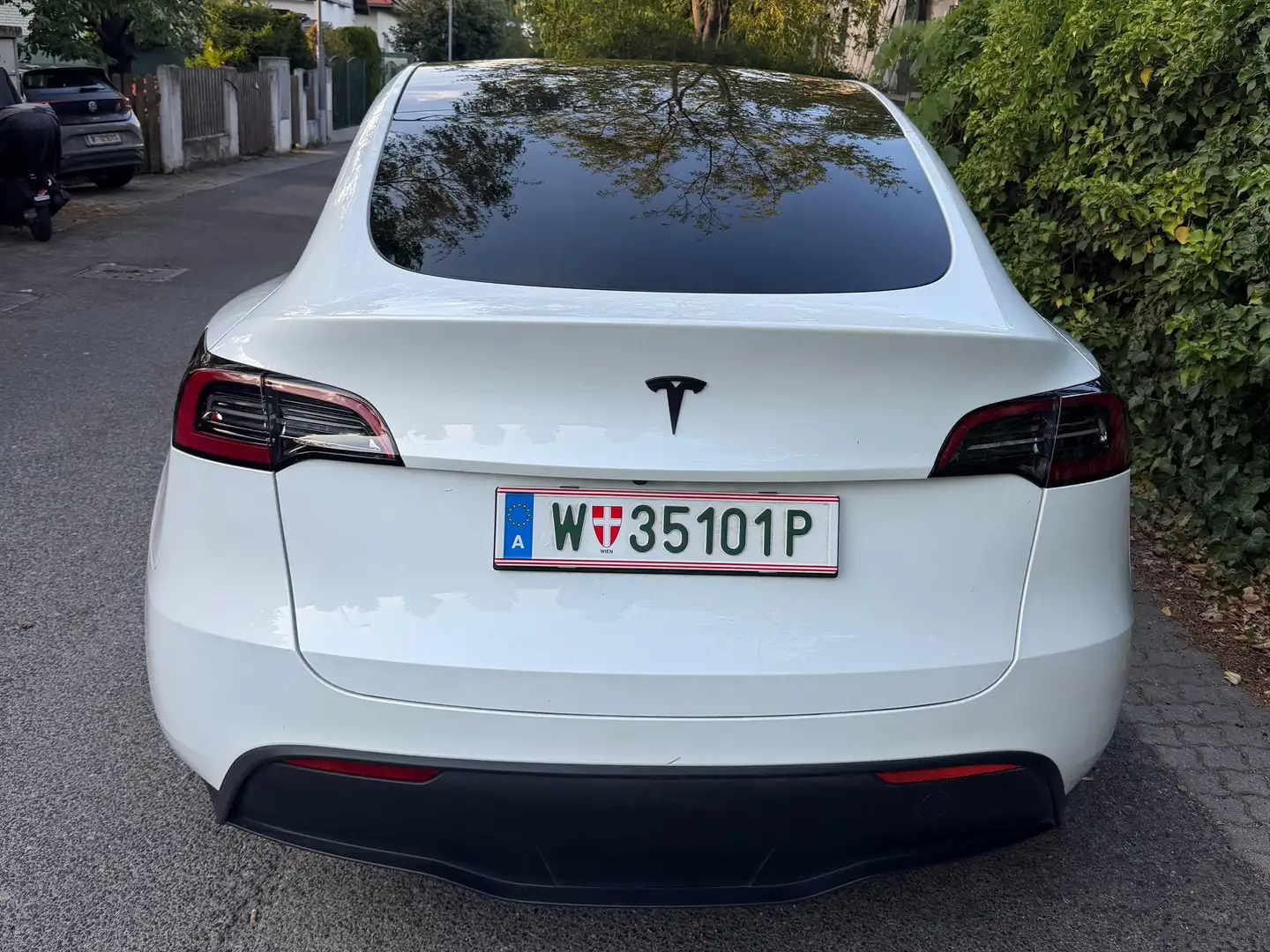 Tesla Model Y Model Y 75kWh RWD RWD Weiß - 2