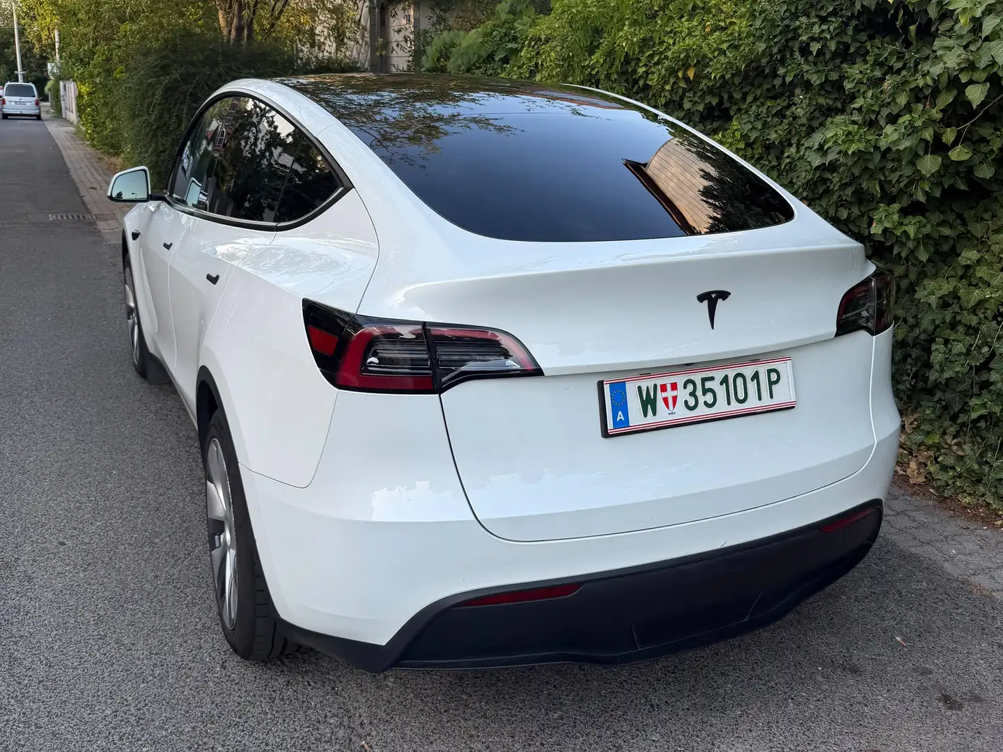 Tesla Model Y Model Y 75kWh RWD RWD Weiß - 1