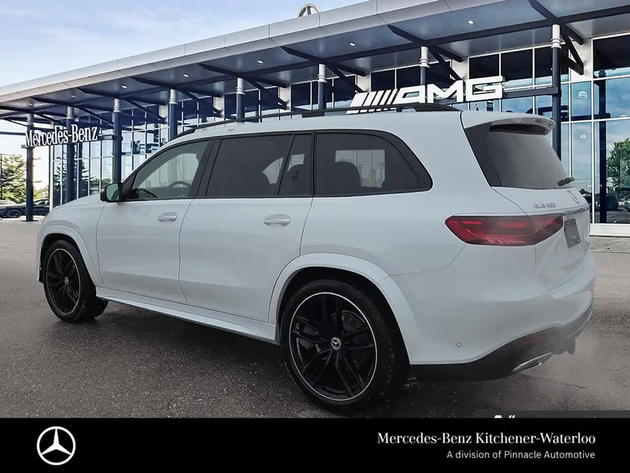 Mercedes-Benz GLS снимка Mercedes-Benz GLS