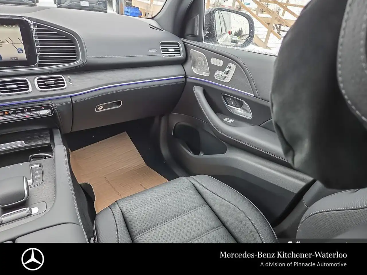 Mercedes-Benz GLS снимка Mercedes-Benz GLS