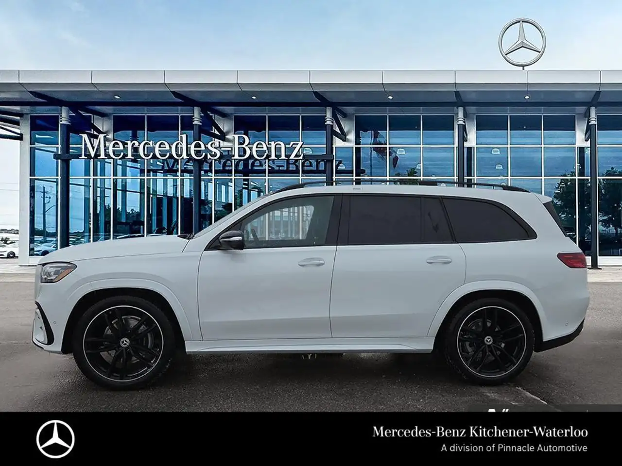 Mercedes-Benz GLS снимка Mercedes-Benz GLS