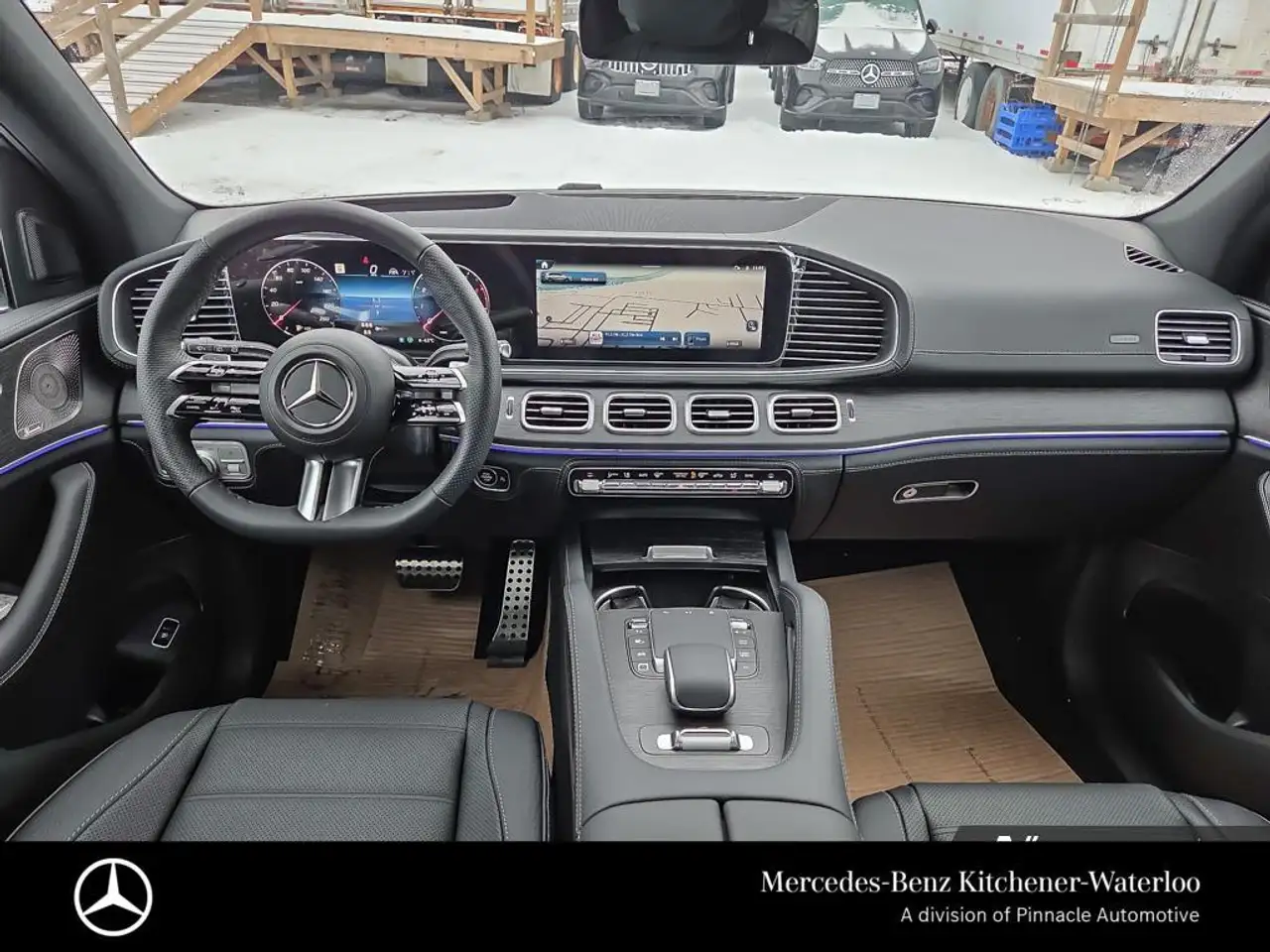 Mercedes-Benz GLS снимка Mercedes-Benz GLS