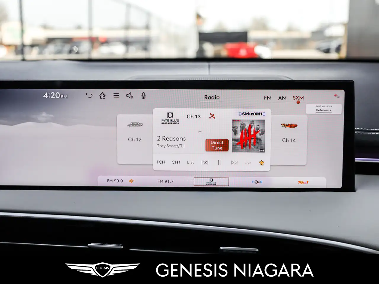 Genesis GV70 снимка Genesis GV70