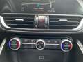 Alfa Romeo Giulia 2.0 T AT8 Super Navi PDC Xenon Sitz+Lenkradheizung Rouge - thumbnail 16
