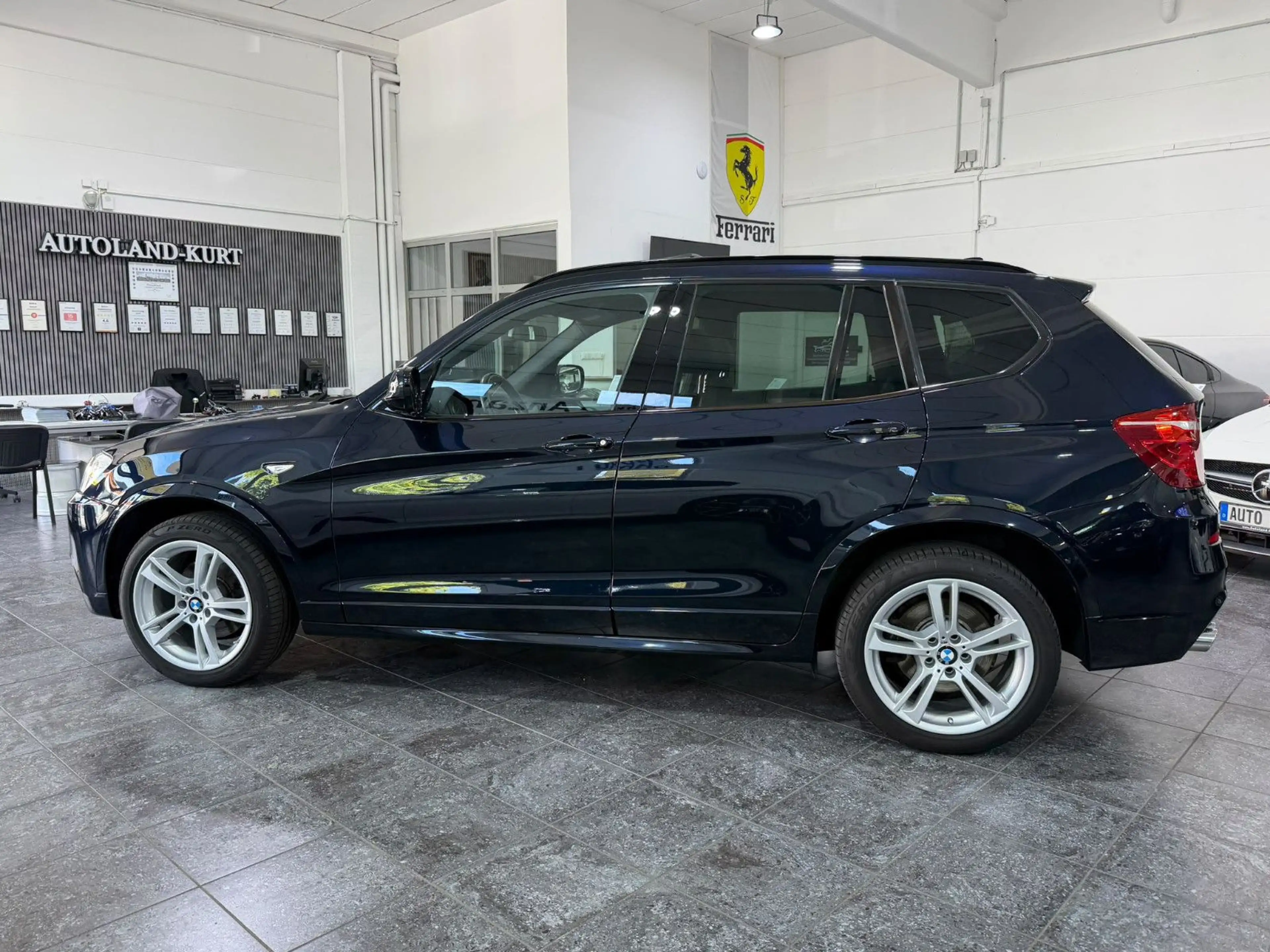 BMW X3 xDr. 30 dA*Leder*Pano*Navi*Xenon*AHK*M-Sport — photo 5