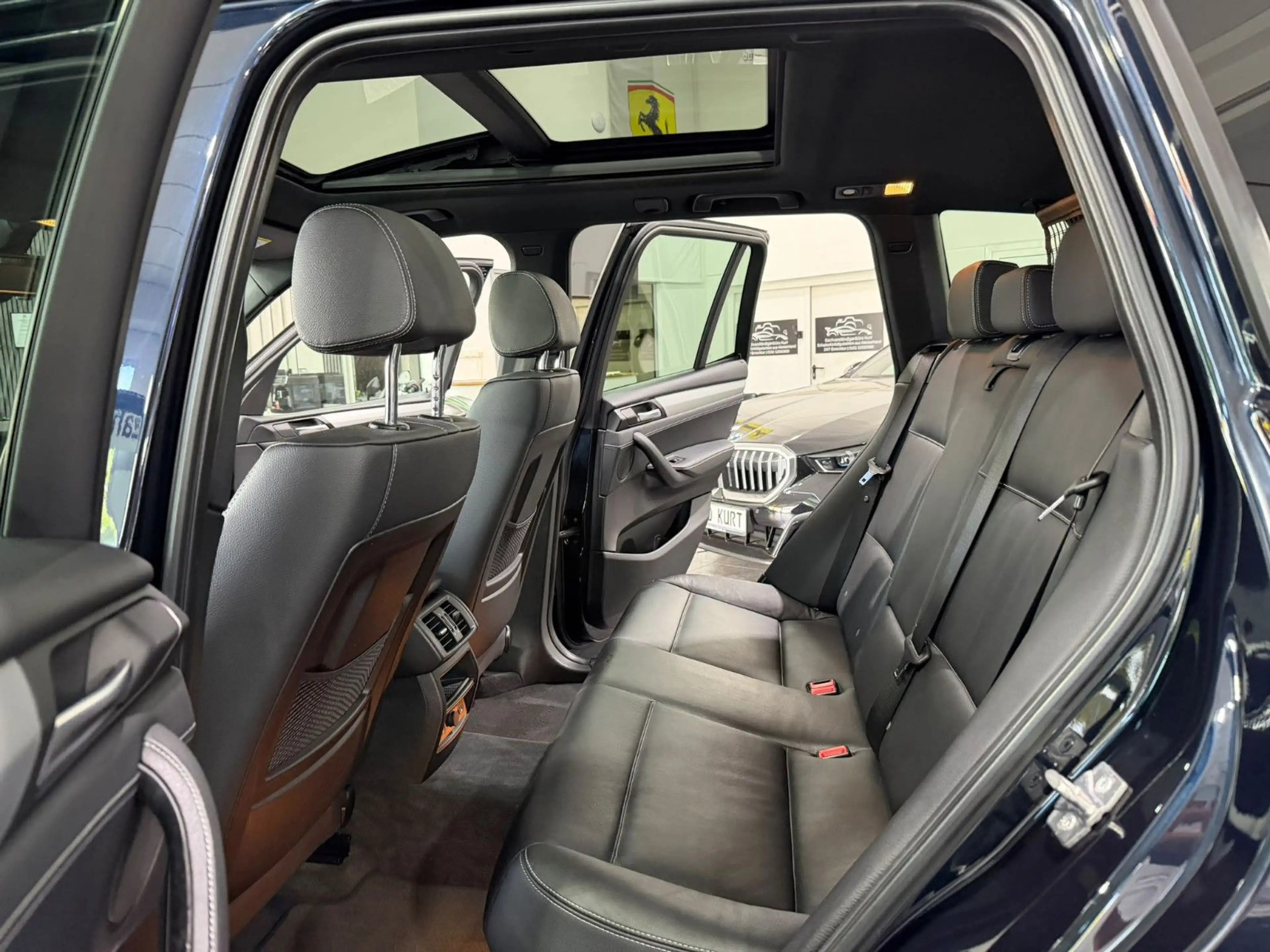 BMW X3 xDr. 30 dA*Leder*Pano*Navi*Xenon*AHK*M-Sport — photo 21