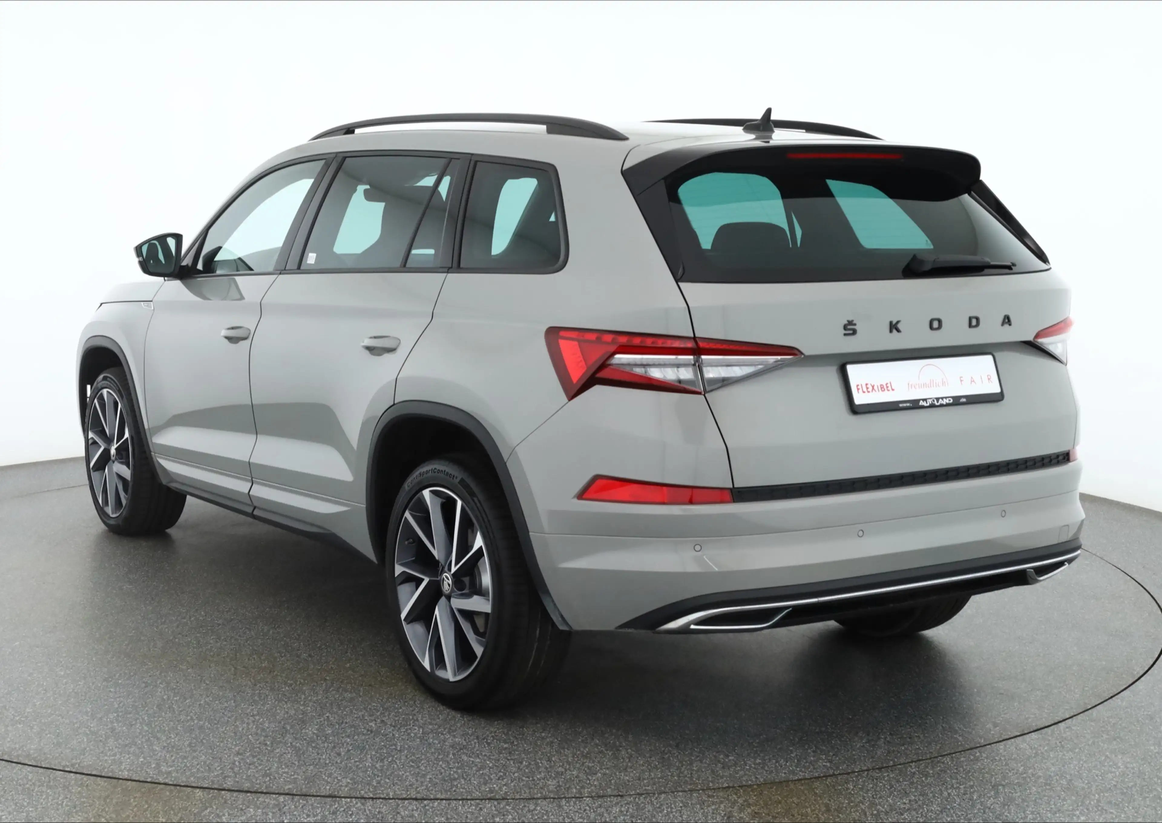 Skoda Kodiaq 2.0 TDI DSG Sportline 4x4 LED Navi AHK — photo 3
