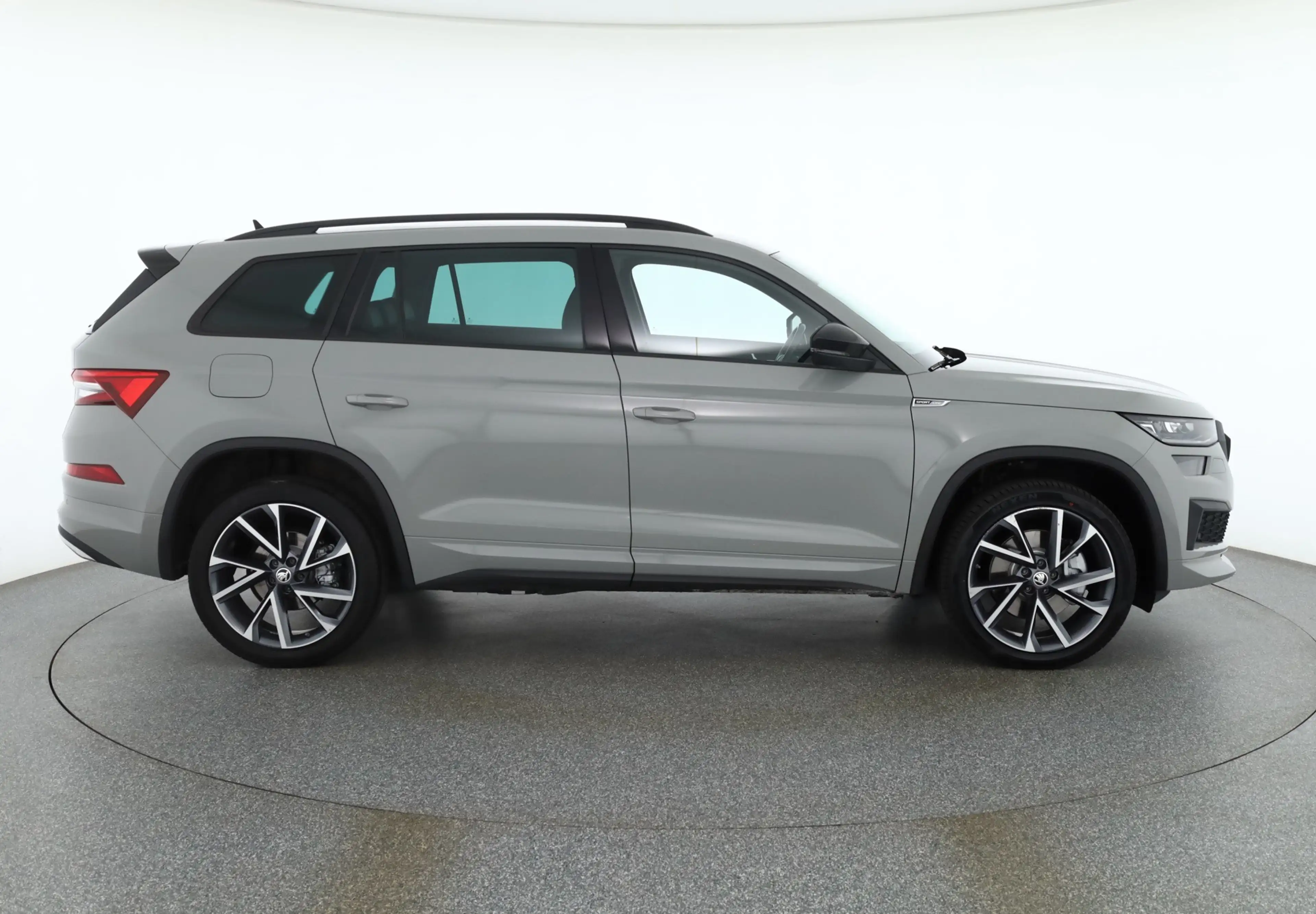 Skoda Kodiaq 2.0 TDI DSG Sportline 4x4 LED Navi AHK — photo 6