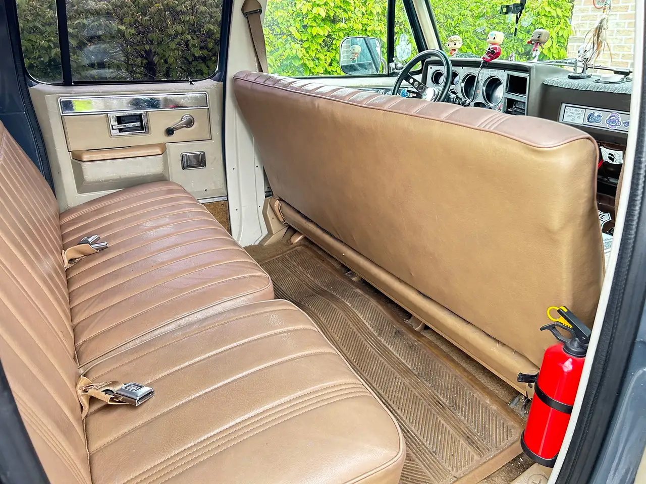 Chevrolet Suburban Silverado, foto 2