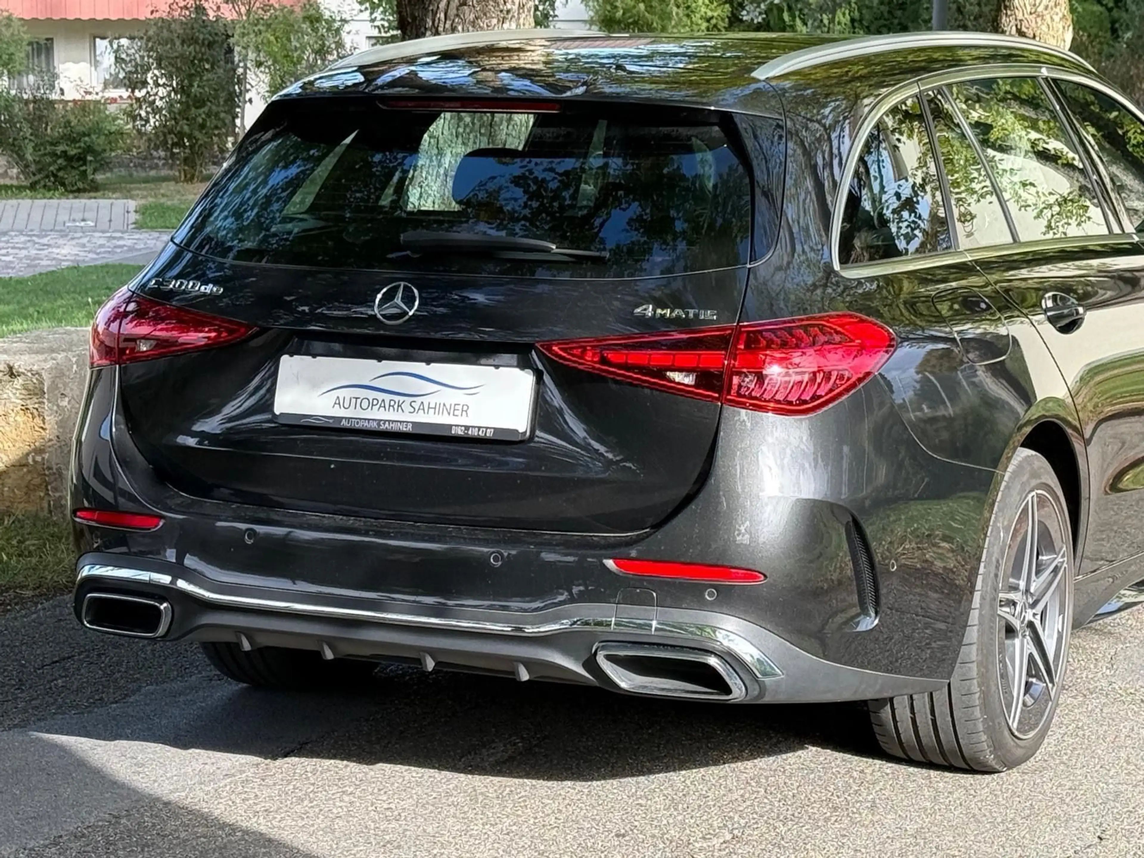 Mercedes-Benz C 300 de T-Modell*4M*BURMESTER*360°* — photo 12
