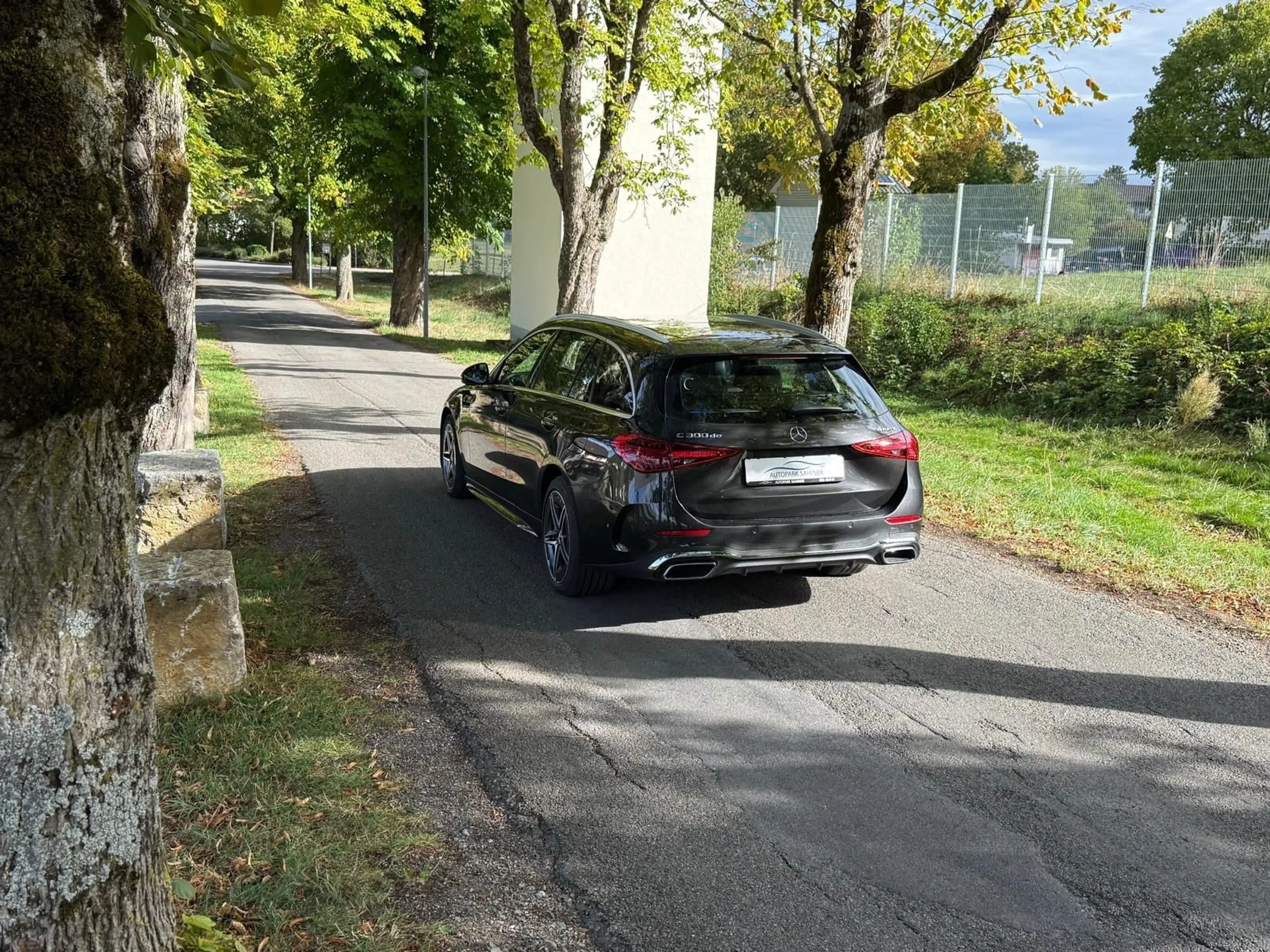 Mercedes-Benz C 300 de T-Modell*4M*BURMESTER*360°* — photo 5