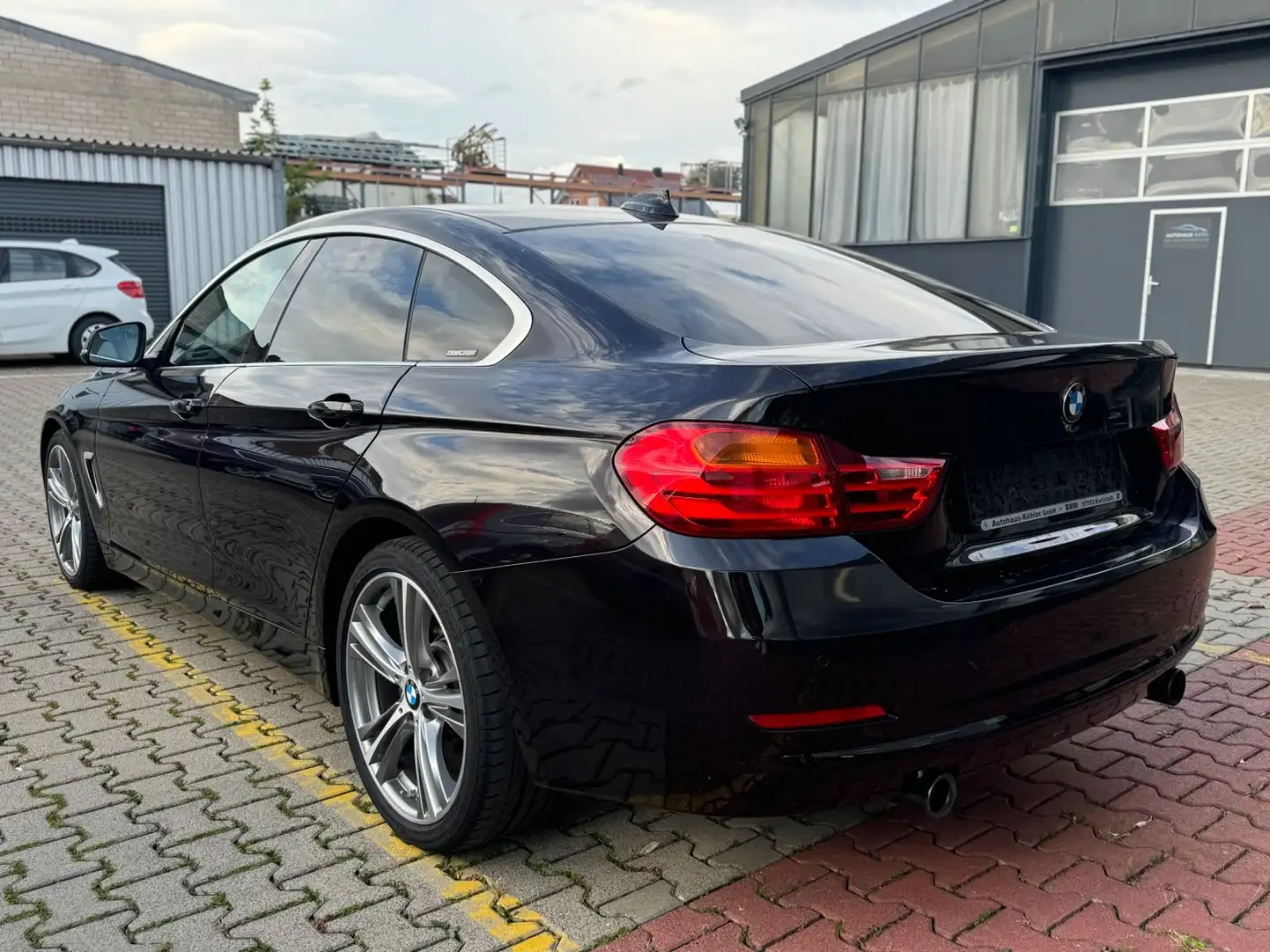 BMW 435 *M-SPORT/DEUTSCH/NAVI* Brun - 2