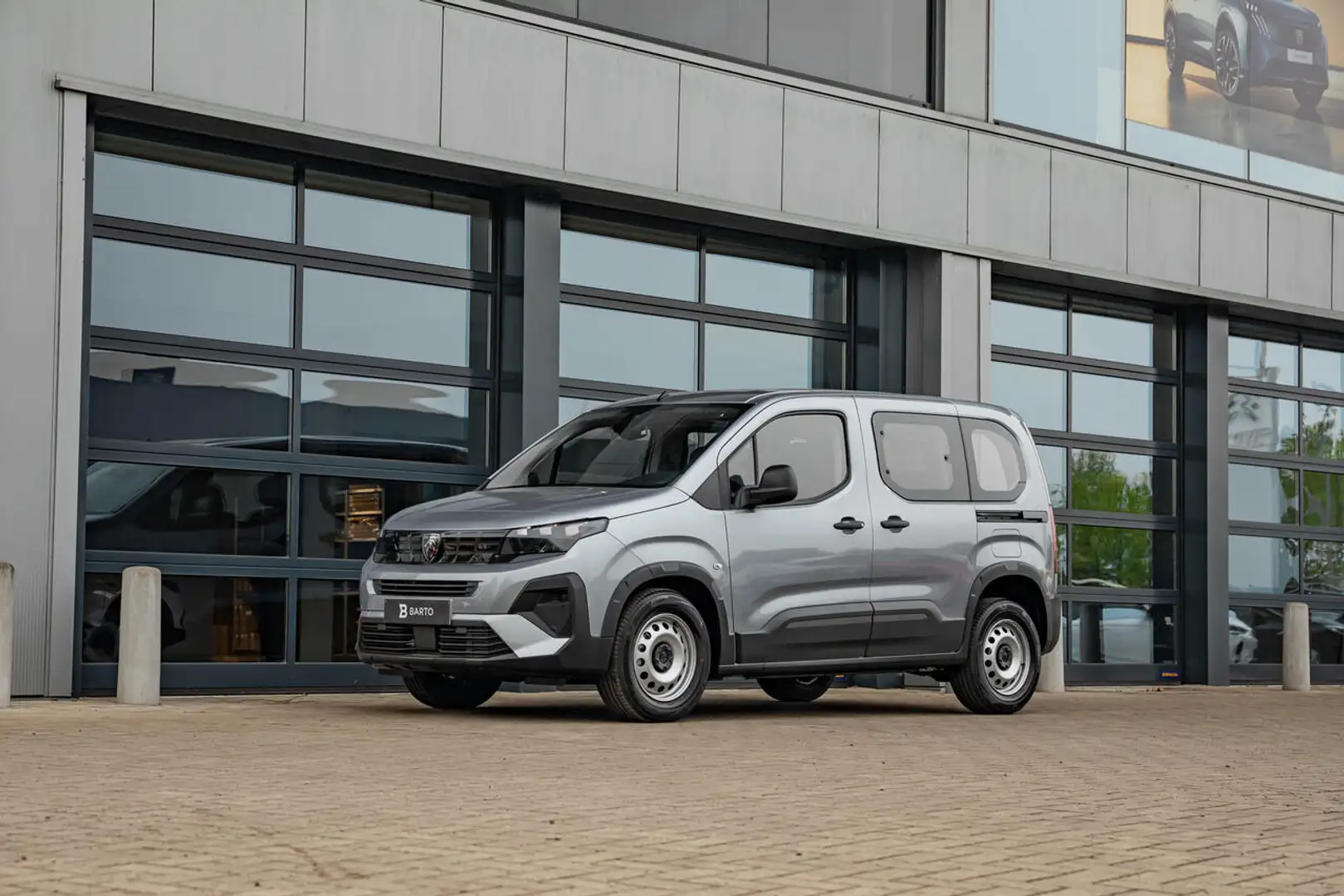 Peugeot Rifter Benz. 110 PK | 5-zit | Airco | Parkeersens. ach... Grijs - 2