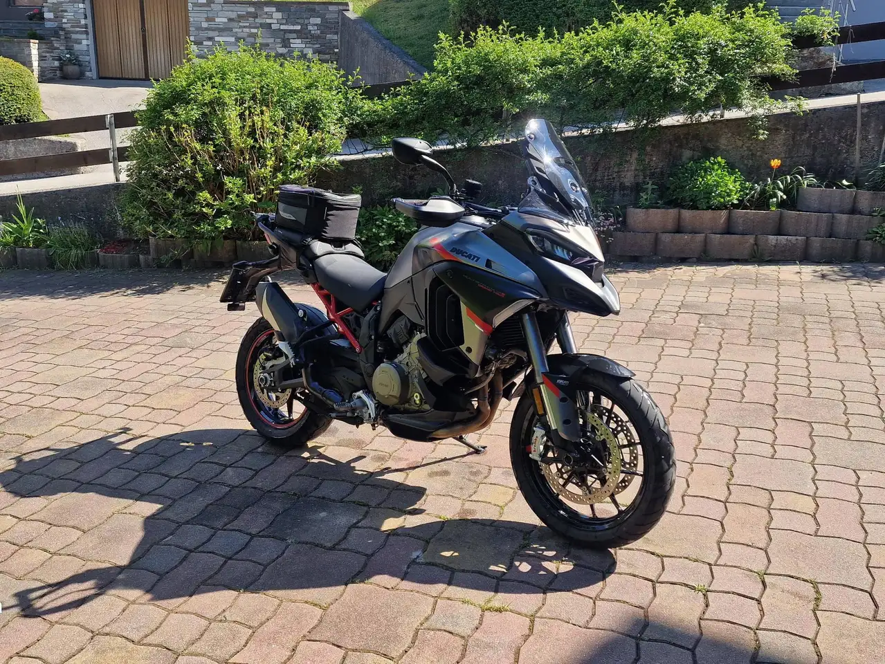 Ducati Multistrada V4 S