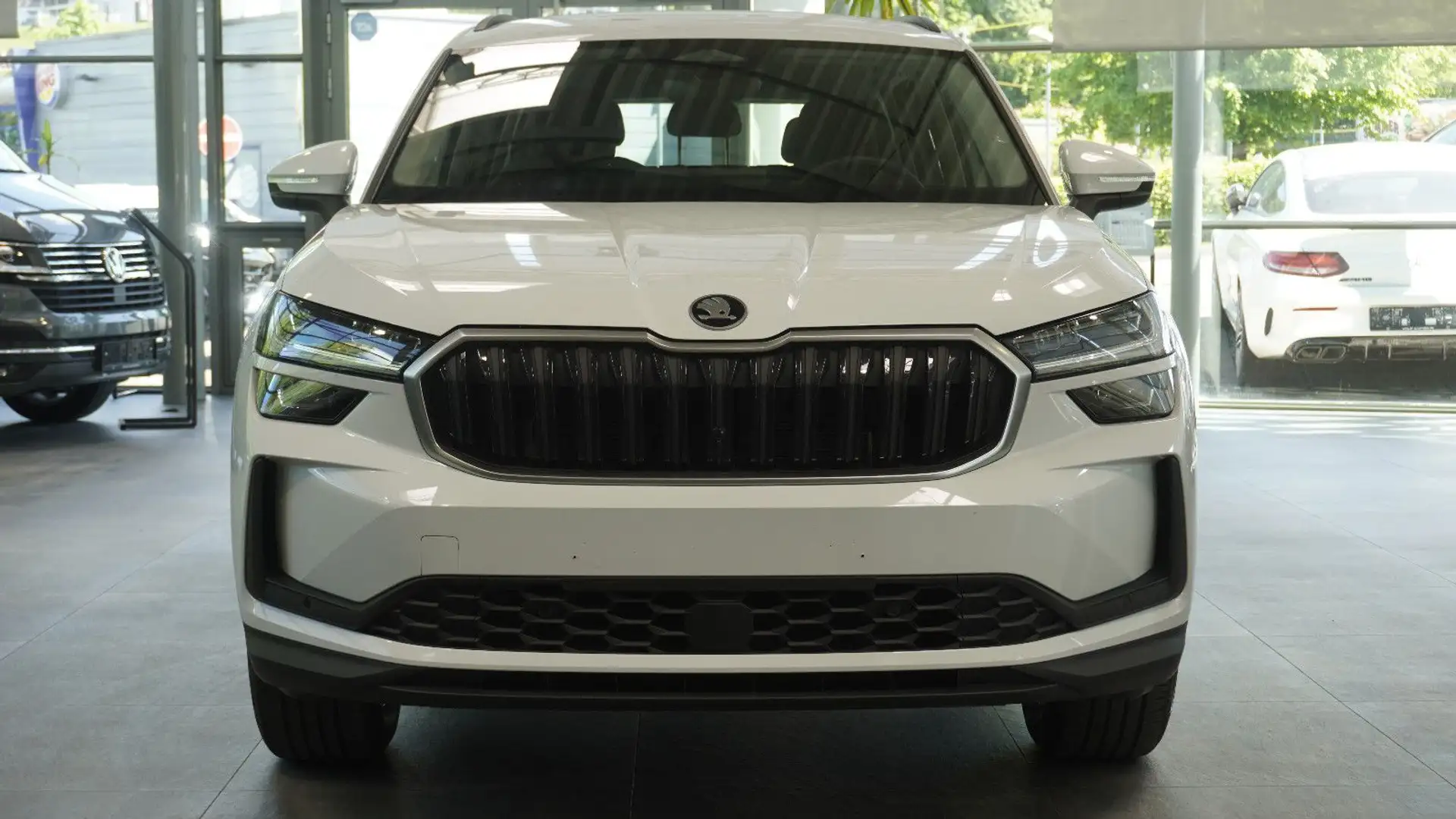 Skoda Kodiaq 2.0 TDI 4x4 Selection*ACC*AHK*STHZ*7-SITZ Weiß - 2