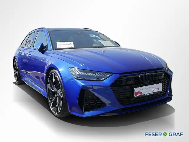 Audi RS6 view 2