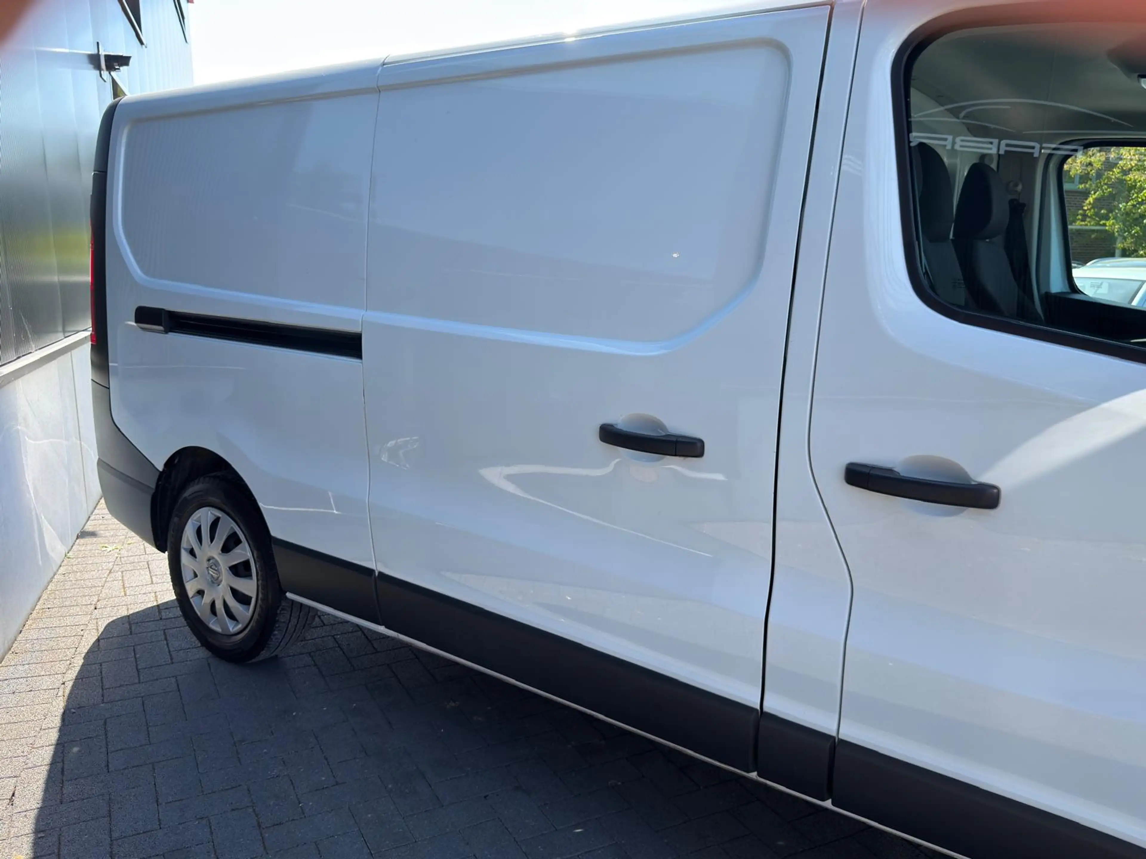 Nissan Primastar 2.0 dCi 30 L2H1 Acenta  22000km — photo 12
