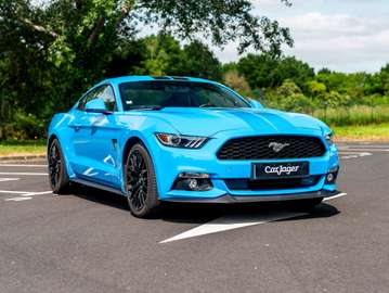 Mustang Fastback V8 5.0 GT
