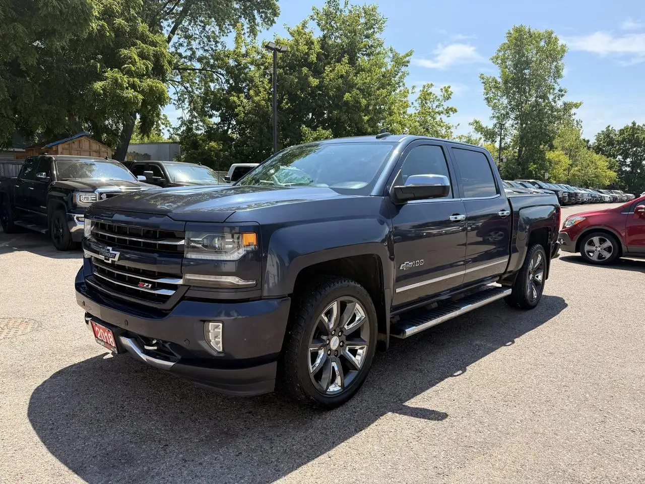 Chevrolet Silverado 1500 снимка Chevrolet Silverado 1500