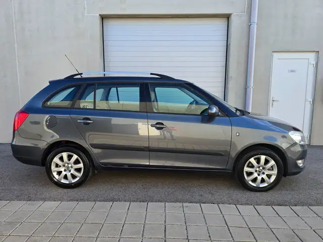 Skoda Fabia view 3