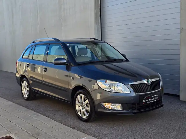 Skoda Fabia view 2