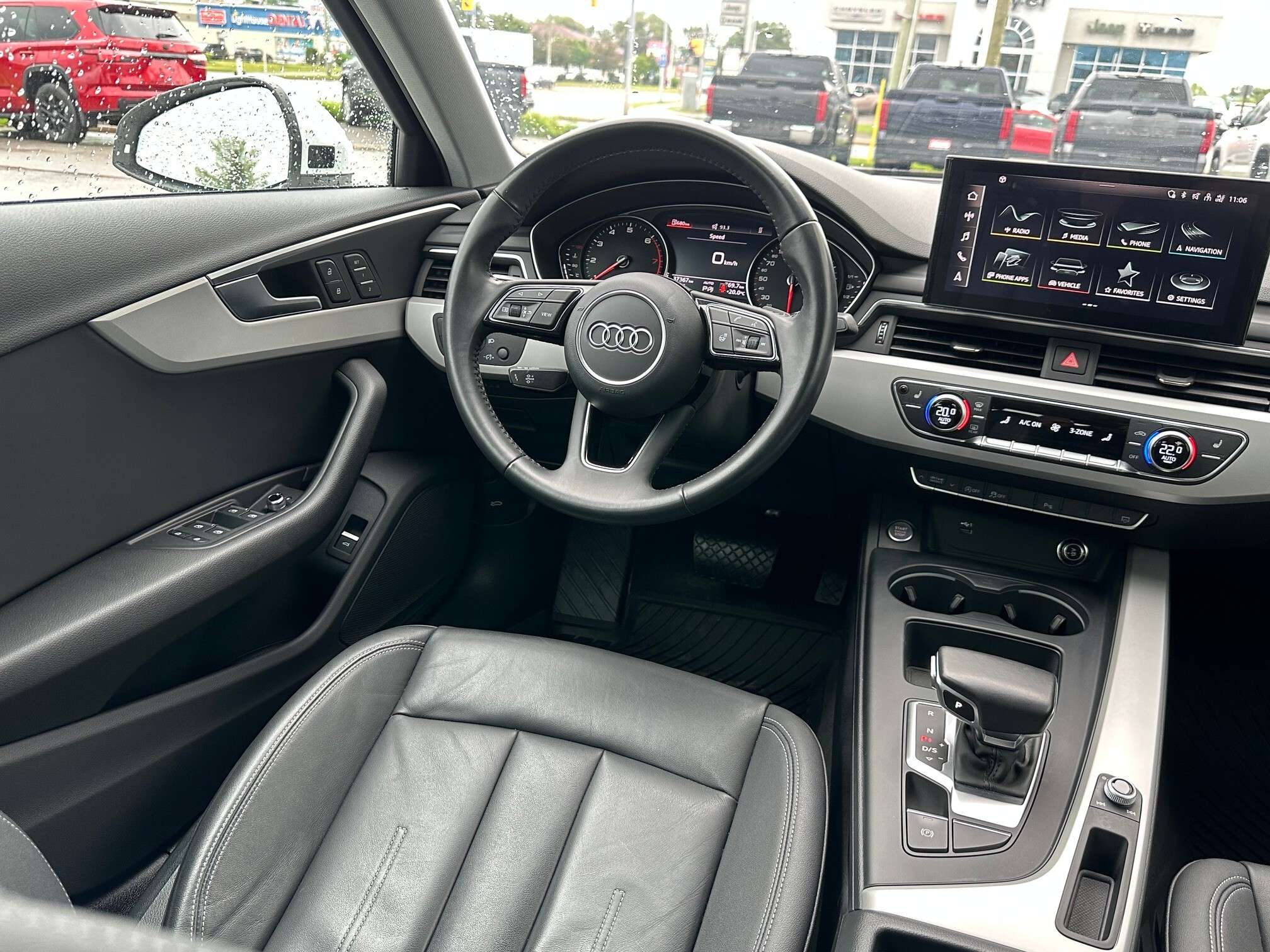 2020 Audi A4 ONE OWNER+DEALER SERVICED! thumb 10