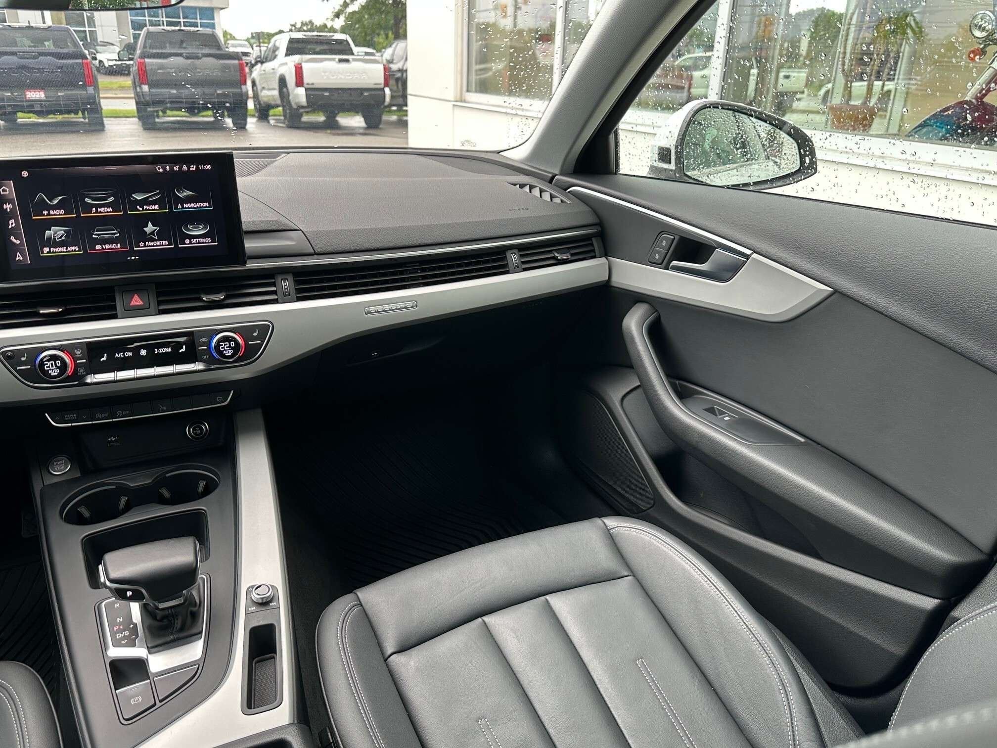 2020 Audi A4 ONE OWNER+DEALER SERVICED! thumb 12