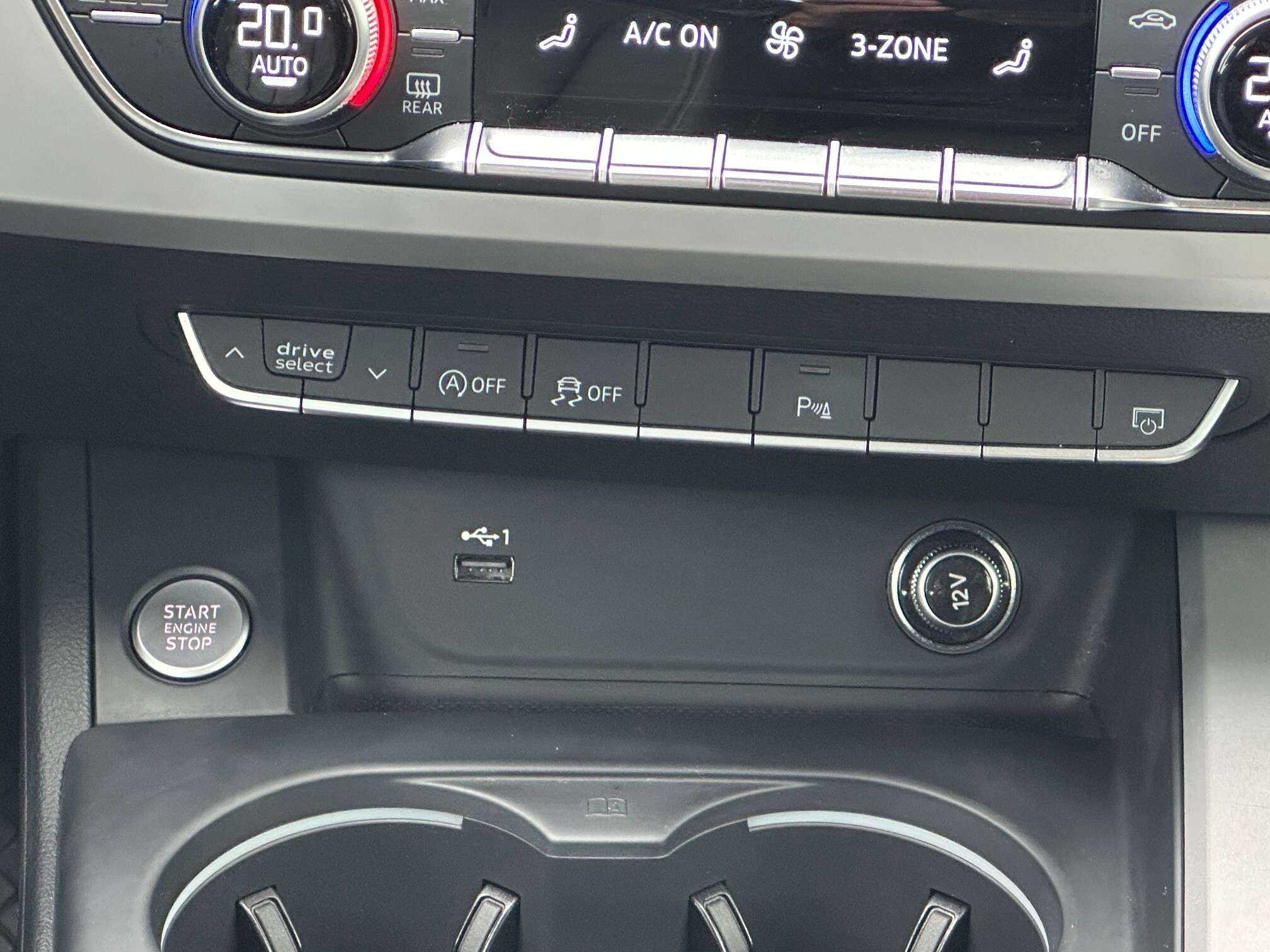 2020 Audi A4 ONE OWNER+DEALER SERVICED! thumb 21