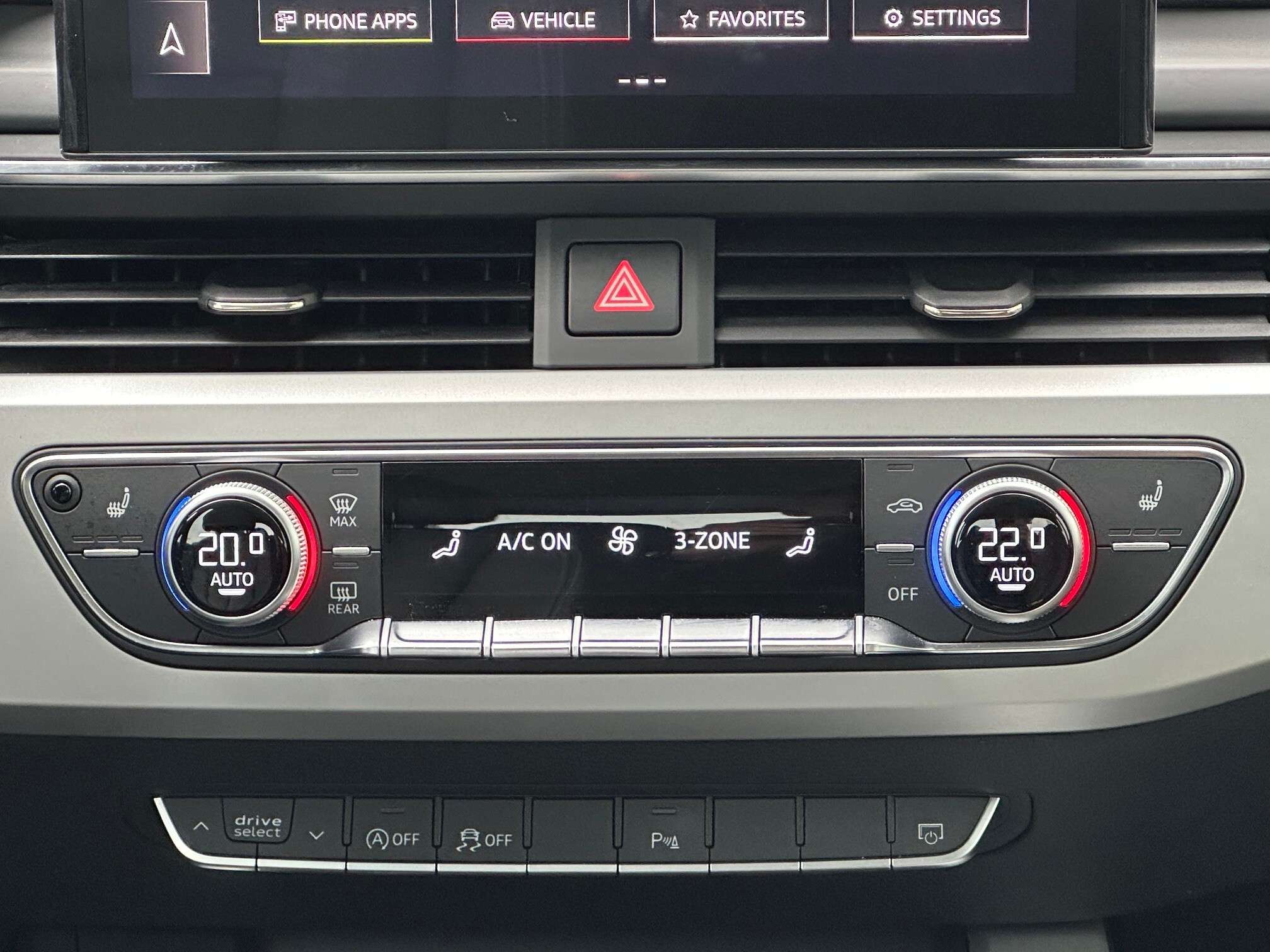 2020 Audi A4 ONE OWNER+DEALER SERVICED! thumb 20